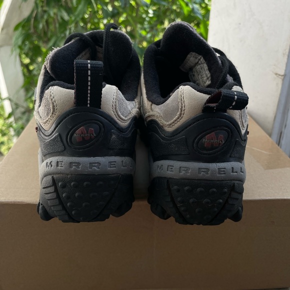 Merrell women’s Blade Waterproof Trail/Hiking - Picture 3 of 5